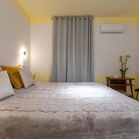 Teatro Toledo 272 Bed & Breakfast Napoli Eksteriør bilde