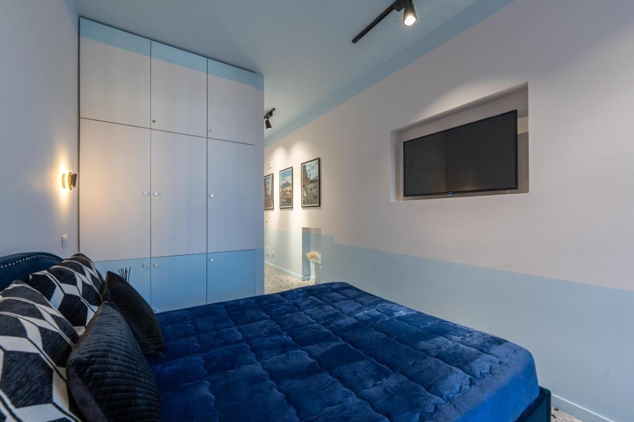 Teatro Toledo 272 Bed & Breakfast Napoli Eksteriør bilde